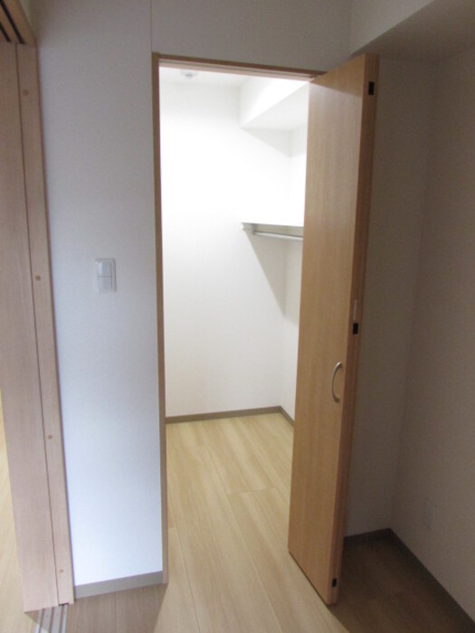 収納　ウォークインクローゼット