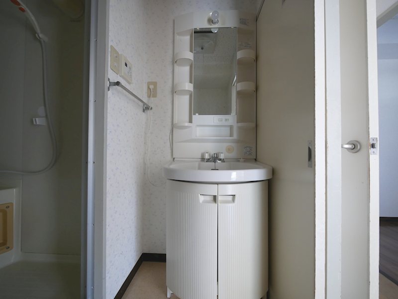 洗面設備　洗面化粧台