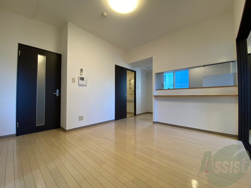 居室・リビング　明るいお部屋は気持ちよく過ごせそうですね。