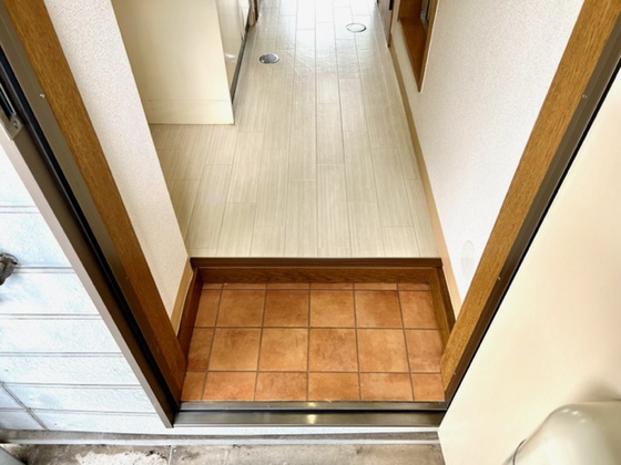 玄関　他号室のお写真です