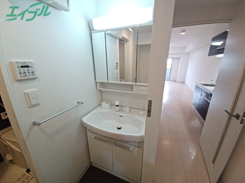 洗面設備　同タイプの画像です