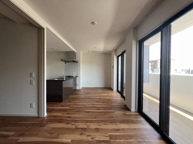 居室・リビング　さくらHills ROKUBAN Platinum Resi