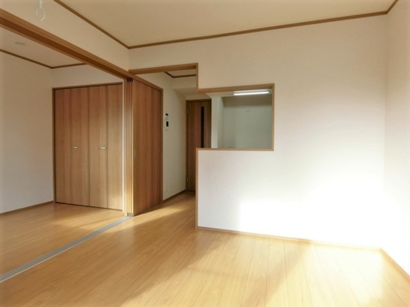 居室・リビング　図面と現状に相違がある場合には現状を優先