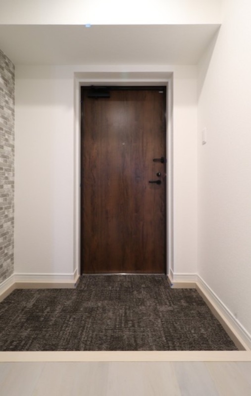 玄関　図面と現状に相違がある場合には現状を優先