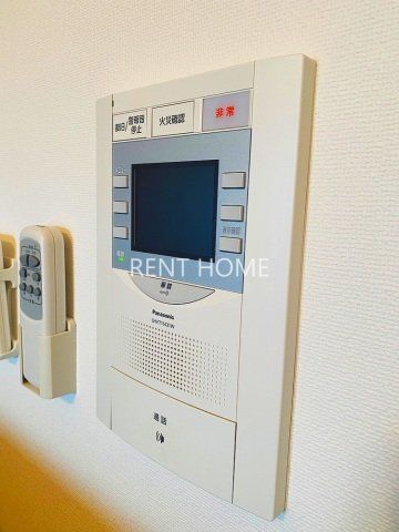 セキュリティ　モニター付きインターホンです。