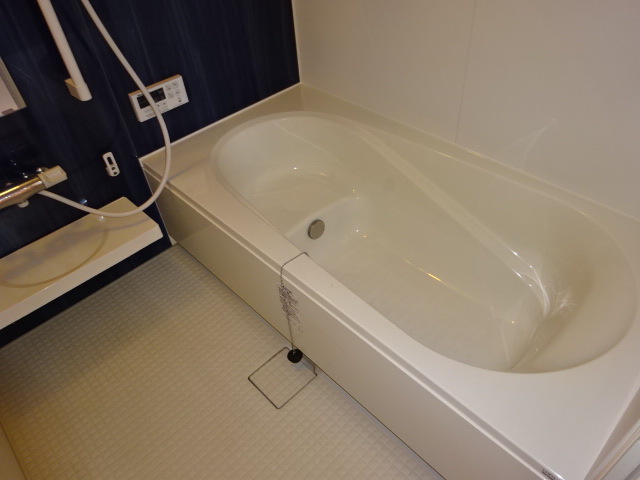 バス・シャワールーム　一坪風呂