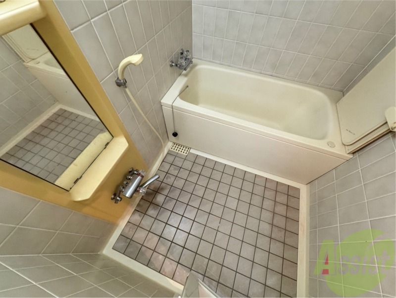 バス・シャワールーム　お風呂です。ゆっくりお風呂につかるのも体に良いですね～