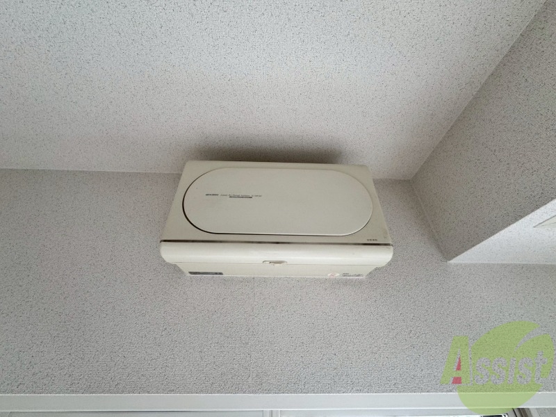 その他設備　エアコンもあり暑い夏もこれで快適ですよ～