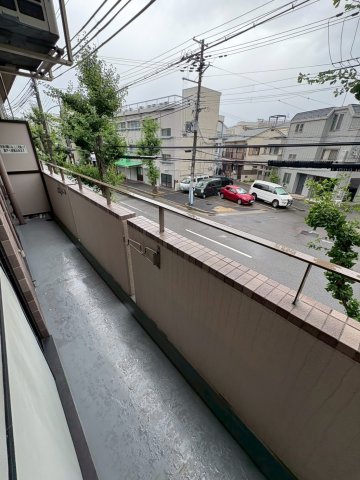 バルコニー　バルコニー付きです