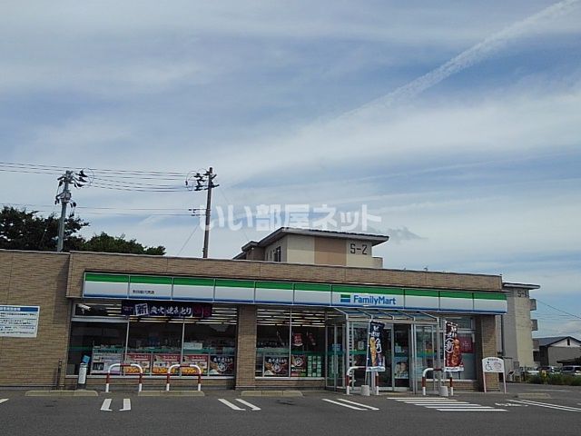 コンビニ　ファミリーマート 秋田能代南店（コンビニ）まで910m