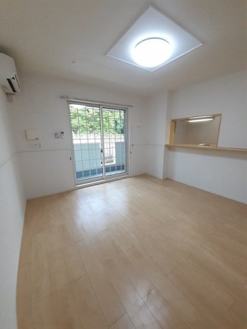 居室・リビング　広いリビングです★