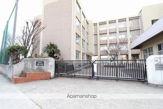 小学校　高松市立円座小学校（小学校）まで924m