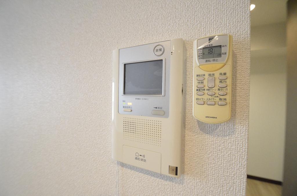 セキュリティ　カメラ付インターホン