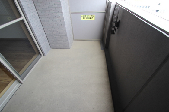 バルコニー　※別部屋の写真です