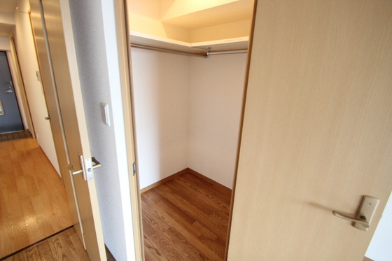 収納　※別部屋の写真です