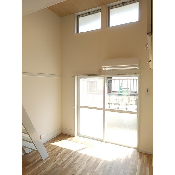 居室・リビング　別部屋参考写真