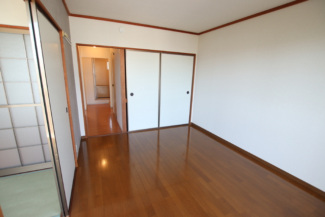 居室・リビング　★６帖和室★