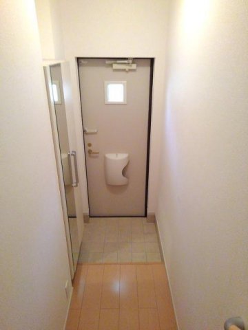 玄関　シンプルで使いやすい玄関です