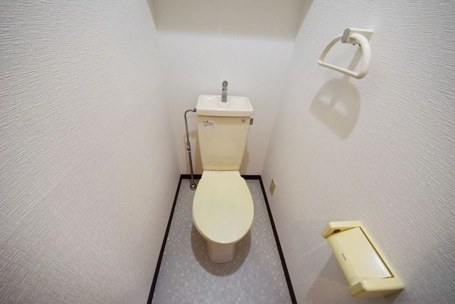 トイレ　タウンハウジング府中店まで