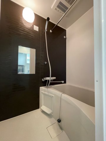 バス・シャワールーム　別号室イメージの為、現状を優先致します。