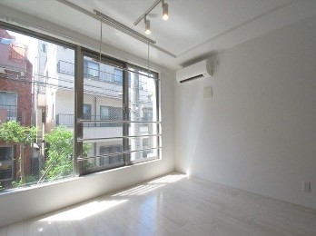 居室・リビング　居室