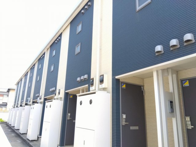 建物外観　外観は落ち着いています