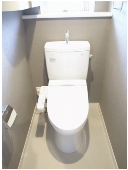 トイレ　別部屋参考写真