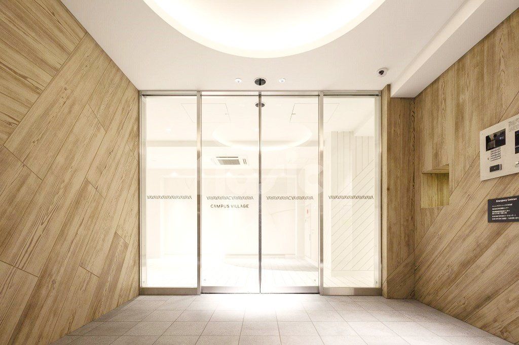 エントランス　オートロック