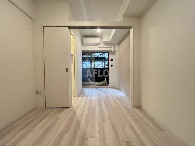 居室・リビング　セレニテ難波グランデシュッド　リビング