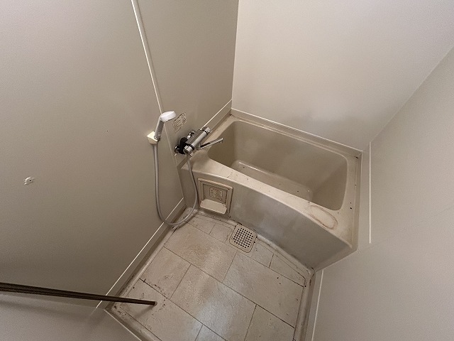 バス・シャワールーム　浴室