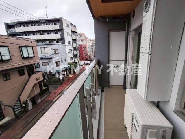 バルコニー　落ち着いた時間を過ごせるバルコニーです