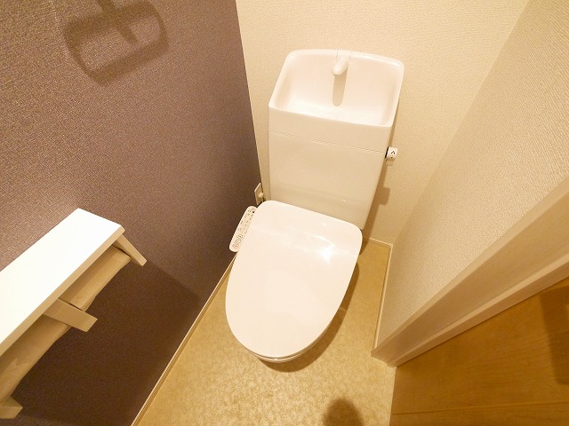 トイレ　ゆったりとした空間のトイレです