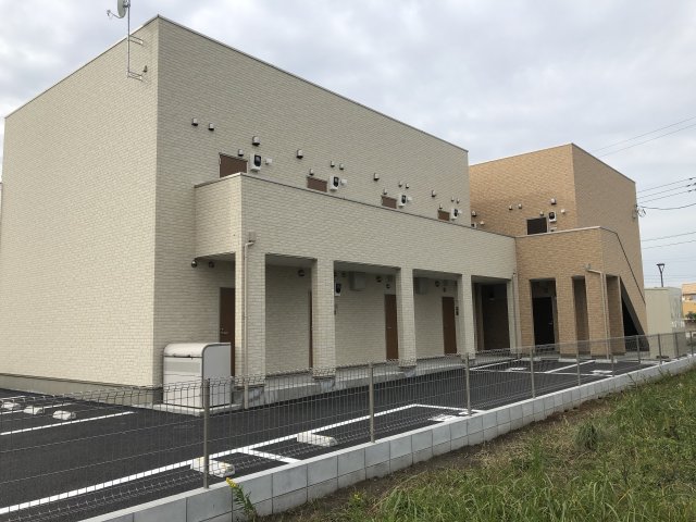 建物外観　建物外観を気になさる方へ、見た目の良い物件です