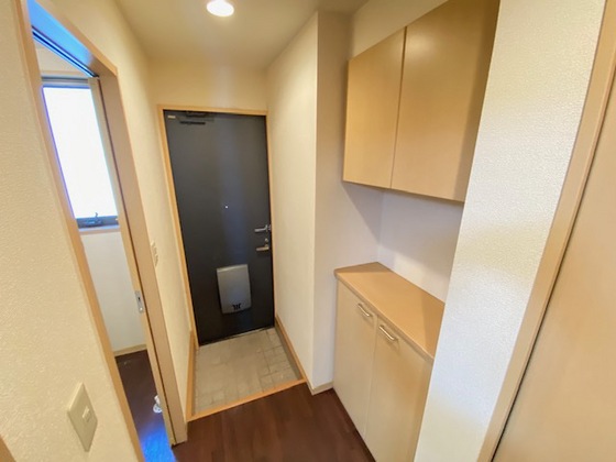 玄関　※別部屋の写真です