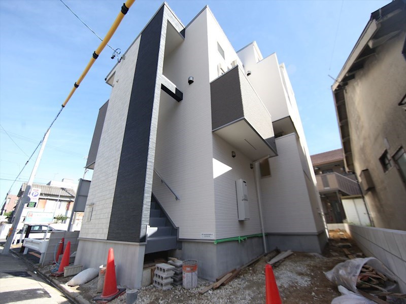 建物外観　外観　デザイナーズ　光インターネット無料