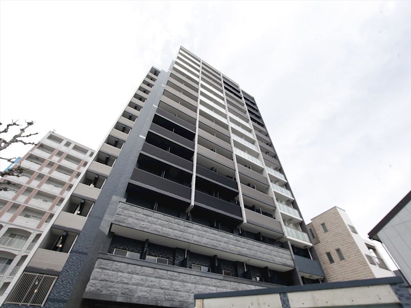 建物外観　外観　オートロック　宅配ＢＯＸ　防犯カメラ　分譲賃貸