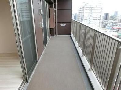 バルコニー　バルコニー