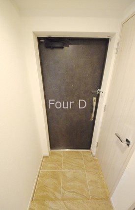 玄関　《見学予約受付中》初期安キャンペーン実施中！