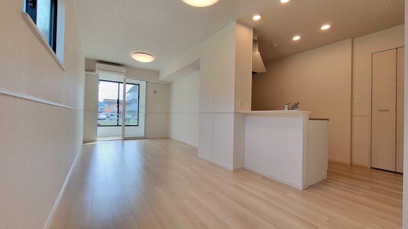 居室・リビング　同タイプ物件参照