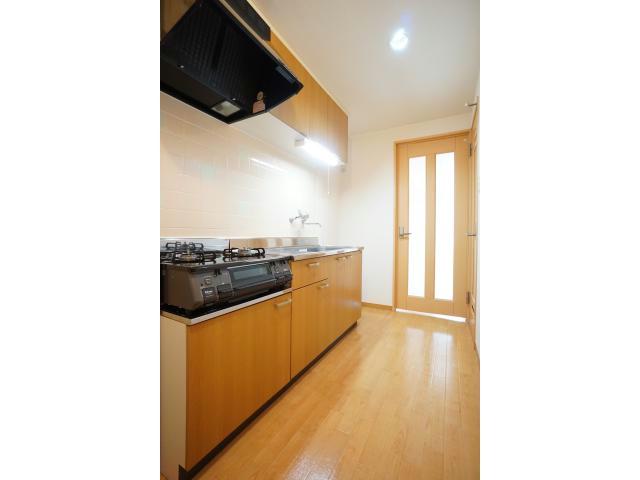 キッチン　2口ガスコンロ付き