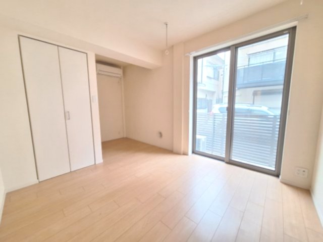 居室・リビング　南向き居室