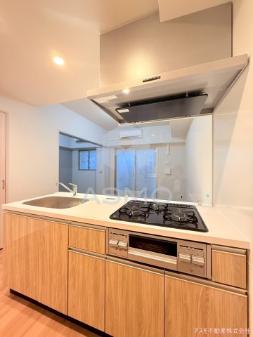 キッチン　同マンション別部屋参考写真