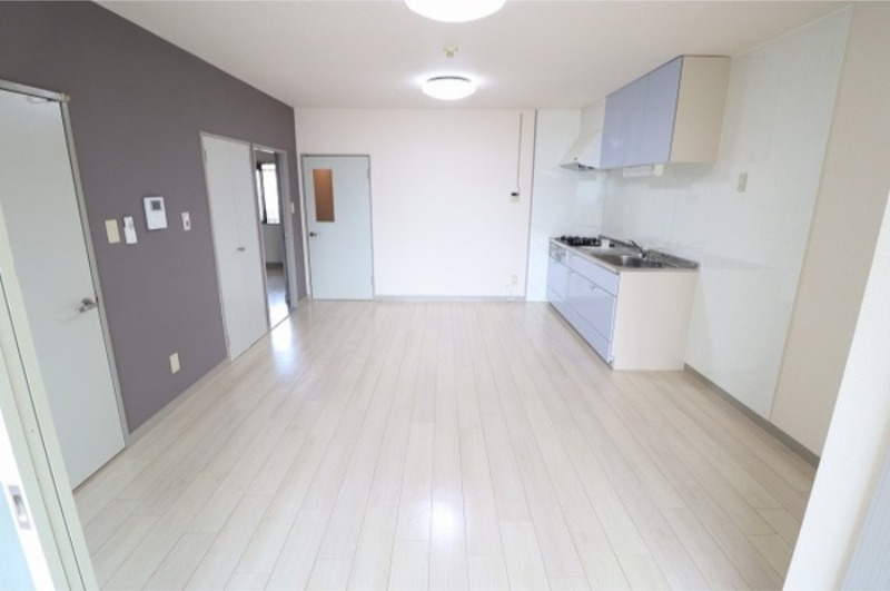 居室・リビング　図面と現状に相違がある場合には現状を優先