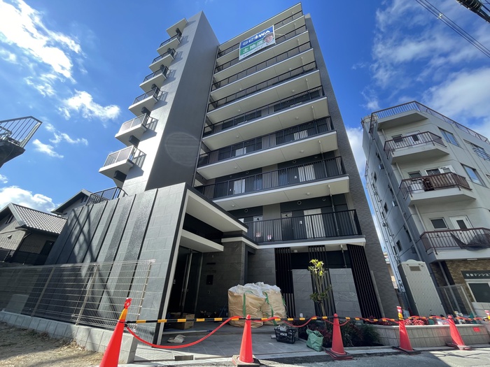 建物外観　建築中