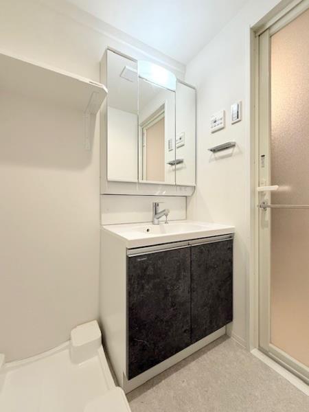 洗面設備　洗面所です