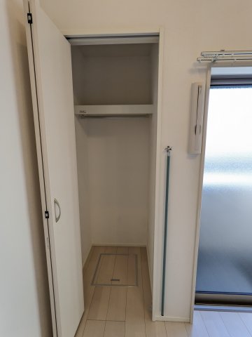 収納　101号室クローゼット