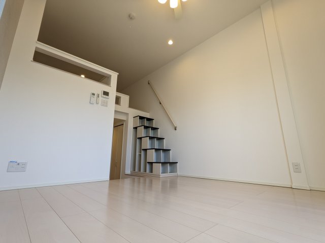 居室・リビング　101号室