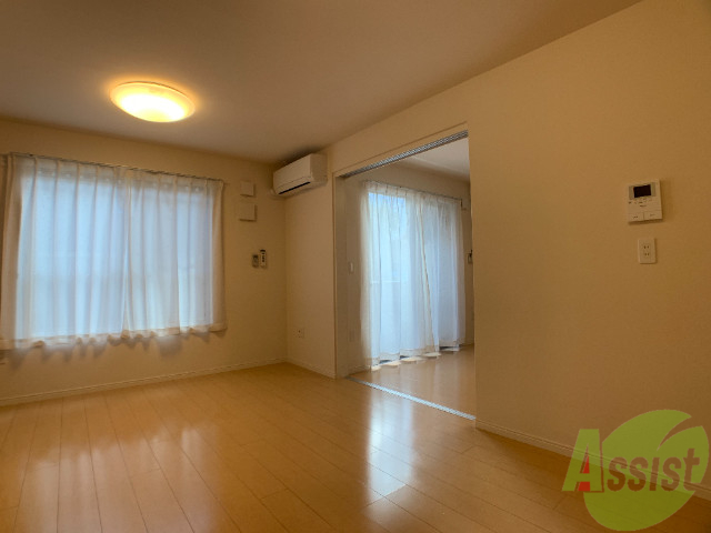 居室・リビング　居室と寝室が分けられる１ＬＤＫのお部屋です！