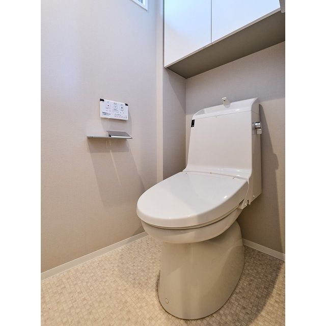 トイレ　（別タイプ参考写真）ベルジェンド文京千駄木グレイス　文京区千