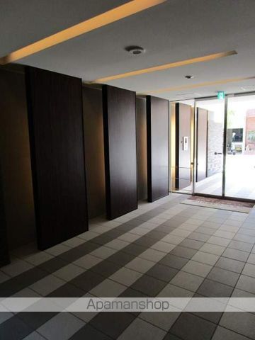 ロビー　ロビー